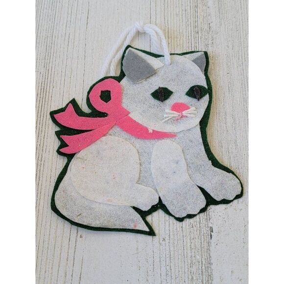 Handmade Felt Kitten cat Bow ornament Xmas decor - Picture 1 of 5